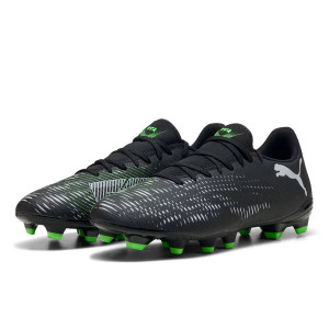 /1/0/108141-02_botas-de-futbol-con-tacos-color-negro-puma-future-8-play-fg-ag_1_pie-derecho.jpg