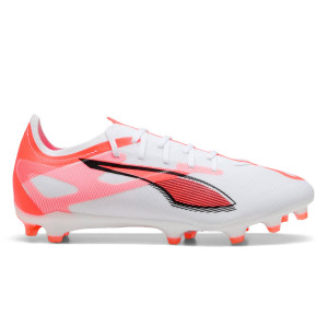 /1/0/108166-01_botas-de-futbol-con-tacos-color-blanco-y-rojo-puma-ultra-5-match-fg-ag_1_pie-derecho.jpg