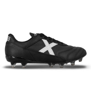 /2/1/2158033_botas-de-futbol-color-negro-munich-mundial-2-0-fg_1_pie-derecho.jpg