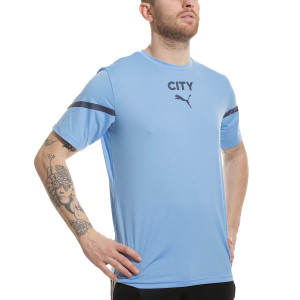 /7/6/764504-08_camiseta-color-celeste-y-azul-puma-manchester-city-pre-match_1_completa-frontal.jpg