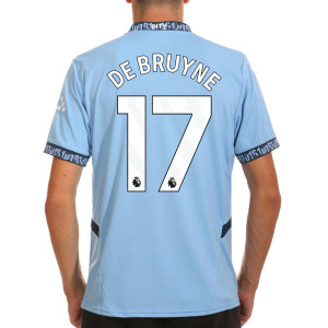 /7/7/775075-01-17DBRYN.A_camiseta-color-azul-puma-manchester-city-de-bruyne-2024-2025-pl_1_completa-frontal.jpg