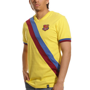 /B/L/BLMP0007401708_camiseta-color-amarillo-fc-barcelona-johan-cruyff-1974-75_1_completa-frontal.jpg