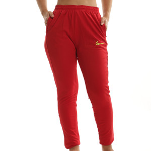 /C/V/CV2665-687_pantalon-largo-color-rojo-nike-dri-fit-academy-21-mujer_1_completa-frontal.jpg