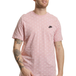 /C/V/CV5590-630_camiseta-color-rosa-nike-sportswear-mini-swoosh_1_completa-frontal.jpg