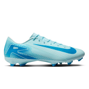 /F/Q/FQ8374-400_botas-de-futbol-con-tacos-color-azul-nike-mercurial-zoom-vapor-16-academy-fg-mg_1_pie-derecho.jpg