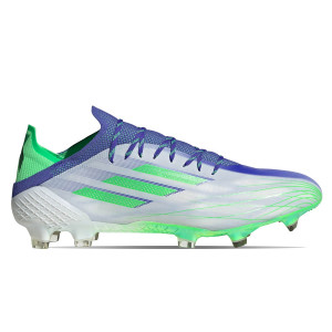 /G/W/GW0745_botas-de-futbol-color-blanco-y-verde-adidas-x-speedflow-1-adizero-fg_1_pie-derecho.jpg