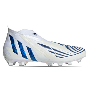 /G/Z/GZ4647_botas-de-futbol-para-cesped-artificial-color-blanco-adidas-predator-edge--ag_1_pie-derecho.jpg