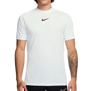 /H/J/HJ4243-121_camiseta-color-blanco-nike-dri-fit-academy-25-hbr_1_completa-frontal.jpg