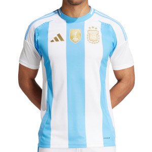 /I/P/IP8409_camiseta-color-blanco-y-azul-adidas-argentina-2024_1_completa-frontal.jpg