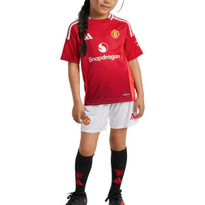 /I/T/IT1980_conjunto-color-rojo-adidas-manchester-united-nino-2024-2025_1_completa-frontal.jpg
