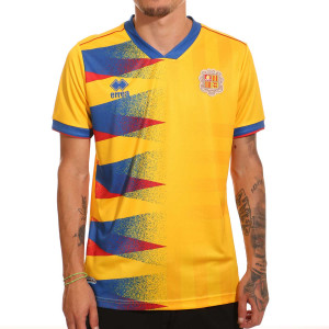 /S/M/SMQU6C05770AND_camiseta-color-amarillo-errea-2a-andorra-2024-2025_1_completa-frontal.jpg