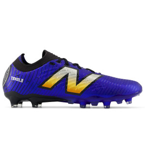 /S/T/ST1FLZ45_botas-de-futbol-color-azul-new-balance-tekela-v4--pro-low-laced-fg_1_pie-derecho.jpg