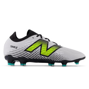 /S/T/ST2FLH45_botas-de-futbol-color-blanco-new-balance-tekela-v4--magia-low-laced-fg_1_pie-derecho.jpg
