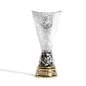 /U/E/UEFA-EL-45_trofeo-color-plata-y-gris-uefa-europa-league-45-mm_1_frontal.jpg