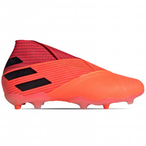 /e/h/eh0494_imagen-de-las-botas-de-futbol-adidas-nemeziz-19_fg-2020-naranja_1_pie-derecho.jpg