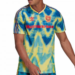 /g/j/gj9082_imagen-de-la-camiseta-de-futbol-del-arsenal-adidas-human-race-2020-2021-azul-amarillo_1_frontal.jpg
