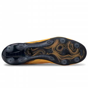 /1/0/105743-01_imagen-de-las-botas-de-futbol-puma-PUMA-ONE-20.1-FG-AG-2020-amarillo-negro_2_suela.jpg