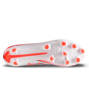 /1/0/108164-01_botas-de-futbol-blancas--rojas-puma-ultra-5-match--fg-ag-wn-s_2_suela-pie-derecho.jpg