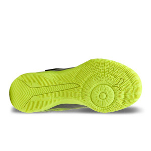 /1/0/108334-03_zapatillas-de-futbol-sala-grises-puma-ultra-5-play-velcro-it-jr_2_suela-pie-derecho.jpg