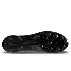 /1/0/108339-02_botas-de-futbol-cesped-artificial-negras-puma-ultra-5-ultimate-ag_2_suela-pie-derecho.jpg