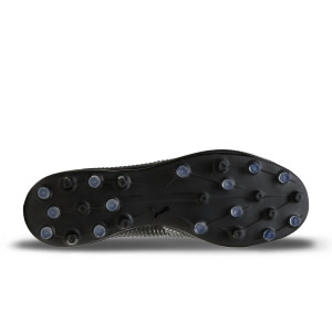 /1/0/108368-02_botas-de-futbol-cesped-artificial-negras-puma-future-8-match-mg_2_suela-pie-derecho.jpg