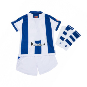 /7/0/700006380001_equipacion-blanco--azul-macron-real-sociedad-nino-2024-2025_2_completa-trasera.jpg