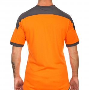 /7/5/758346-03_imagen-de-la-camiseta-de-entrenamiento-de-valencia-cf-2020-2021-naranja_2_trasera.jpg