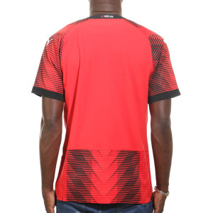 /7/7/770382-01_camiseta-roja--negra-puma-ac-milan-2023-2024-authentic_2_completa-trasera.jpg