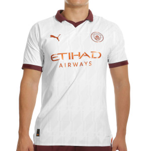 /7/7/770448-02-47_camiseta-blanca-puma-2a-manchester-city-authentic-foden-23-24-pl_2_completa-trasera.jpg