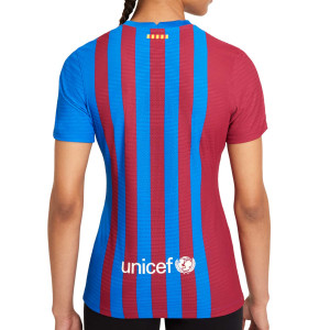 /C/V/CV8171-428_camiseta-nike-barcelona-2021-2022-mujer-dri-fit-adv-match-azulgrana_2_completa-trasera.jpg