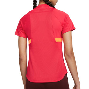 /C/V/CV9143-680_camiseta-roja-nike-holanda-mujer-entrenamiento-dri-fit-academy-pro_2_completa-trasera.jpg