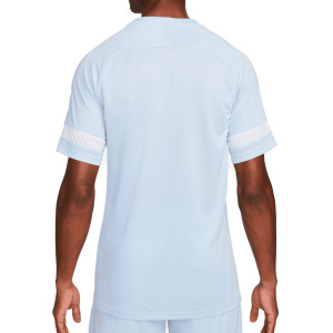 /C/W/CW6101-548_camiseta-azul-claro-nike-dri-fit-academy-21_2_completa-trasera.jpg