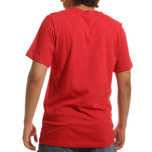 /D/B/DB4807-611_camiseta-roja-nike-atletico-swoosh-club_2_completa-trasera.jpg