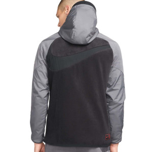 /D/B/DB7801-025_impermeable-gris-oscura-nike-psg-winter-hoodie-woven-ucl_2_completa-trasera.jpg