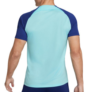 /D/J/DJ8585-482_camiseta-azul-claro--azul-marino-nike-atletico-entrenamiento-dri-fit-strike_2_completa-trasera.jpg