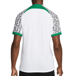 /D/N/DN0695-100_camiseta-blanca-nike-2a-nigeria-2022-2023-dri-fit-stadium_2_completa-trasera.jpg