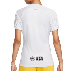/D/N/DN2730-043_camiseta-gris-nike-3a-barcelona-2022-2023-dri-fit-stadium_2_completa-trasera.jpg