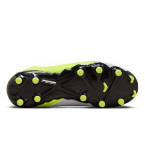 /F/J/FJ2603-003_botas-de-futbol-plateadas--amarillo-fluor-nike-jr-phantom-luna-ii-academy-fg-mg_2_suela-pie-derecho.jpg