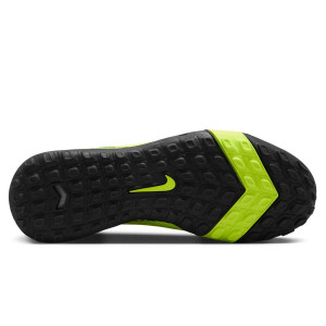/F/Q/FQ8310-700_multitaco-amarillas-fluor-nike-mercurial-jr-zoom-superfly-10-academy-tf_2_suela-pie-derecho.jpg