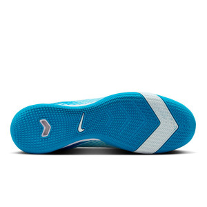 /F/Q/FQ8332-400_zapatillas-de-futbol-sala-azul-claro-nike-mercurial-zoom-superfly-10-academy-ic_2_suela-pie-derecho.jpg