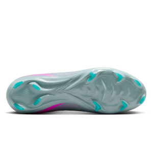 /F/Q/FQ8685-301_botas-de-futbol-con-tacos-azul-claro-nike-mercurial-zoom-vapor-16-pro-fg_2_suela-pie-derecho.jpg