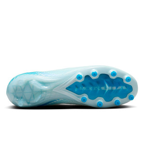 /F/Q/FQ8693-400_botas-de-futbol-cesped-artificial-azul-claro-nike-mercurial-zoom-vapor-16-elite-ag-pro_2_suela-pie-derecho.jpg