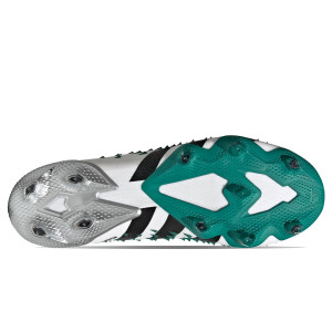/G/X/GX0224_botas-de-futbol-con-tacos-blancas-adidas-predator-freak---fg-eqt_2_suela-pie-derecho.jpg