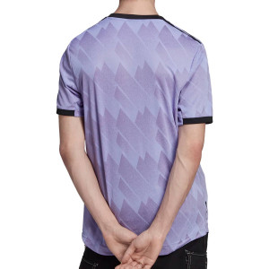 /H/1/H18492_camiseta-purpura-adidas-2a-real-madrid-2022-2023-authentic_2_completa-trasera.jpg