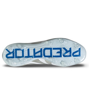 /I/D/ID3857_botas-de-futbol-con-tacos-negras-adidas-predator-pro-fg_2_suela-pie-derecho.jpg