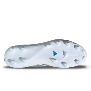 /I/D/ID9051_botas-de-futbol-blancas-adidas-copa-pure-3-league-fg-mg_2_suela-pie-derecho.jpg