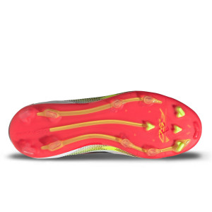 /I/E/IE1302_botas-de-futbol-con-tacos-blancas-adidas-f50-elite-ll-fg-j_2_suela-pie-derecho.jpg