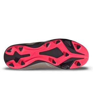 /I/F/IF6423_botas-de-futbol-de-tacos-plateadas-adidas-predator-club-fxg-j_2_suela-pie-derecho.jpg