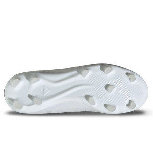 /I/G/IG8733_botas-de-futbol-con-tacos-blancas-adidas-copa-pure-2-league-fg-j_2_suela-pie-derecho.jpg