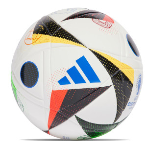 /I/N/IN9376-4_pelota-futbol-7-blanco-adidas-euro24-league-j350-talla-4_2_completa-trasera.jpg